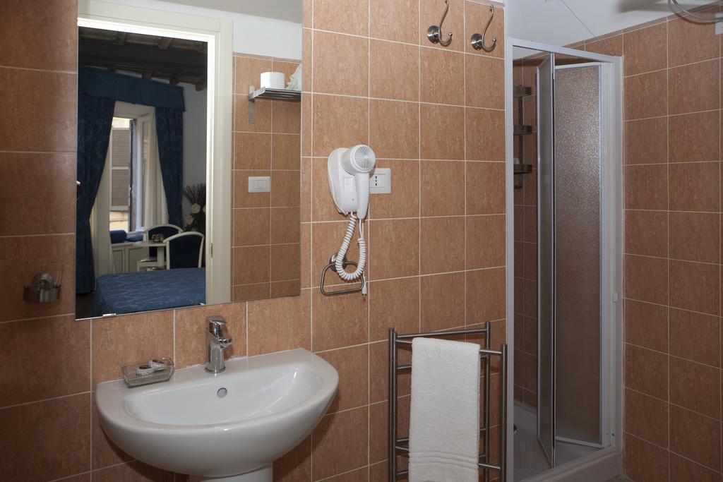 Best Suites Pantheon Ρώμη Δωμάτιο φωτογραφία