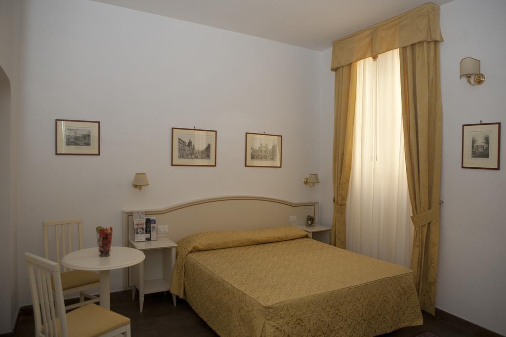 Best Suites Pantheon Ρώμη Δωμάτιο φωτογραφία